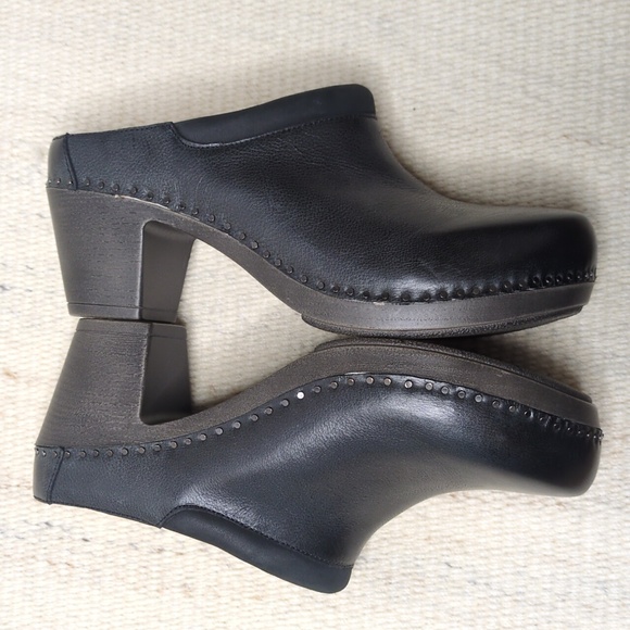 Dansko Sammy Leather Clogs - Picture 11 of 13